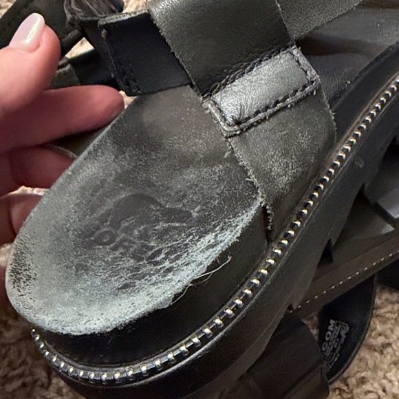 SOREL Roaming Criss Cross Black Slingbacks Sandals Women's Size 8.5 - Picture 5 of 6